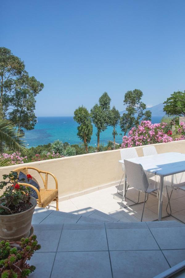Appartement Terrasse La Citadelle Appartements Saint Florent Екстер'єр фото